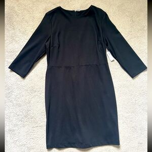 NEW Knee-length dress